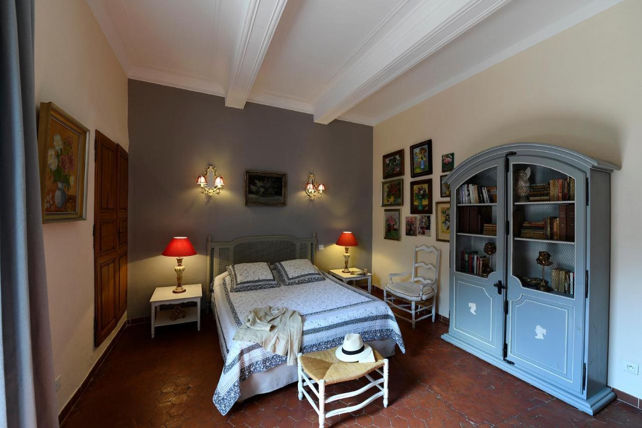 Les Chambres Du Vieux Bistrot Cabrieres-d'Avignon Ngoại thất bức ảnh